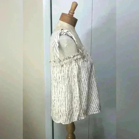 Billabong women sleeveless crop top ivory/black ties on shoulders size Large NWT - Picture 3 of 12